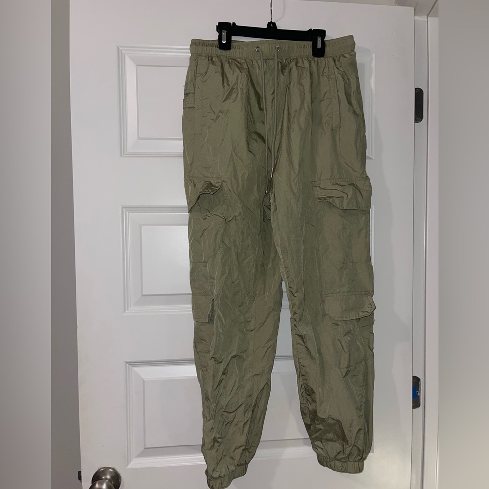FOREVER 21 Olive Cargo Pants